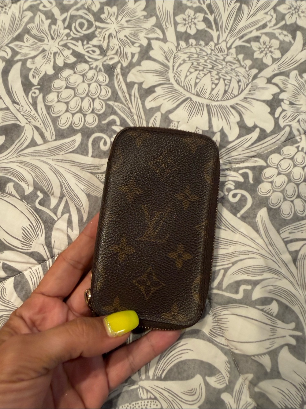 Louis Vuitton Monogram zipper Key Pouch in Brown and Gold Hardware